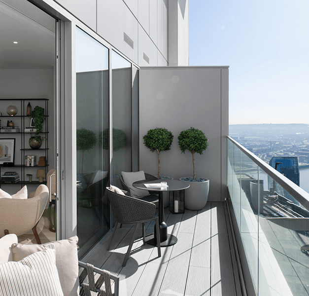 3 bedroom apartment balcony view